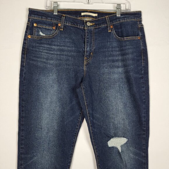 Levis Boyfriend Jeans Women's 32 Waist Cropped Distressed Dark Wash NEW - Picture 3 of 10